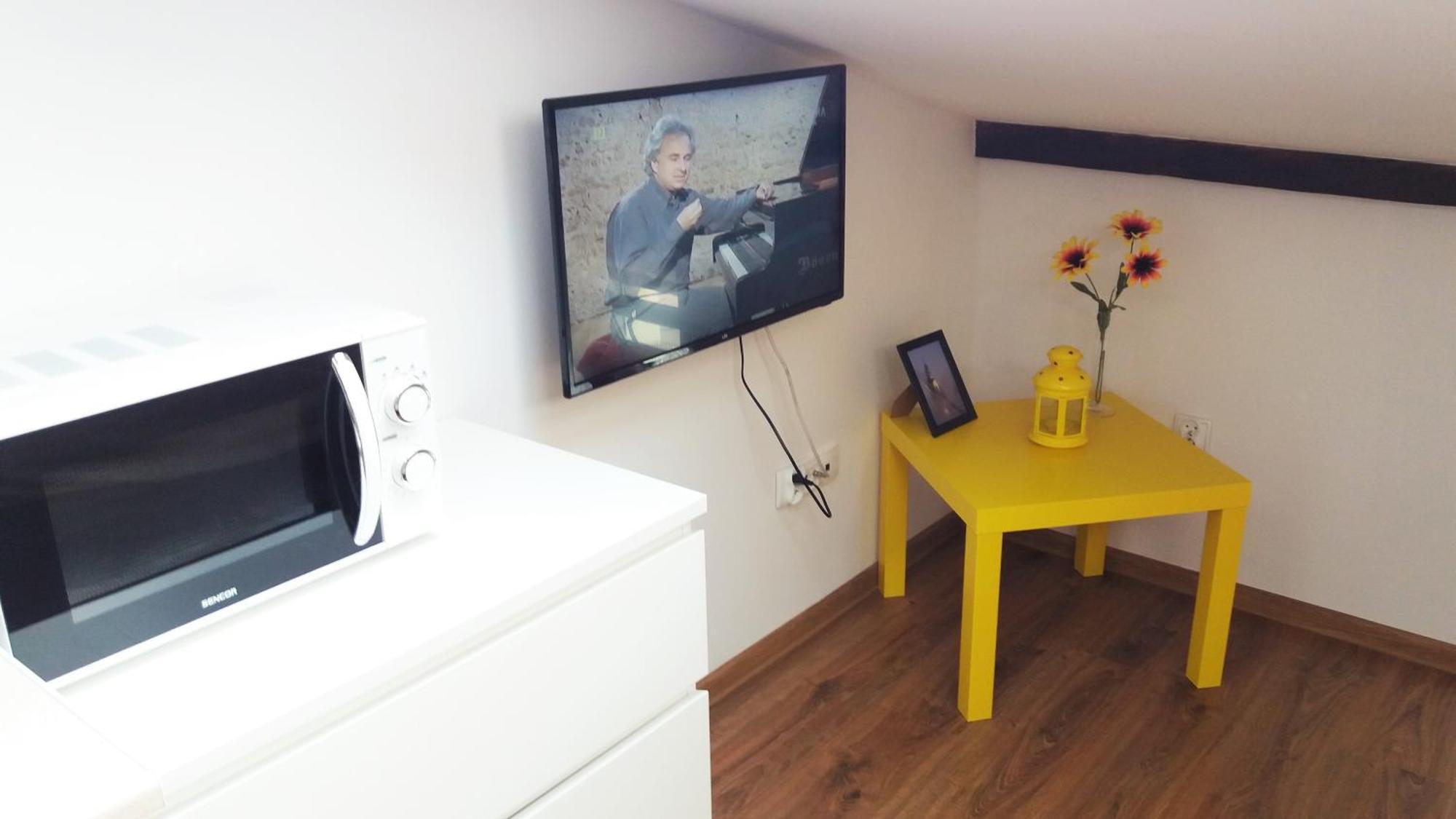 Nice Attic Studio Close To Old Town Air Conditioning - Klimatyzacja Краков Экстерьер фото